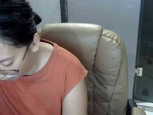 MystiqueMiss webcam