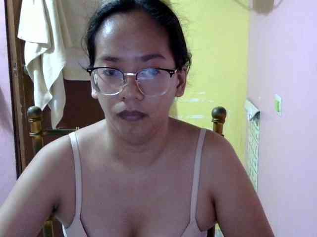 MystiqueMiss webcam