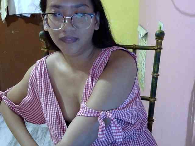 MystiqueMiss webcam