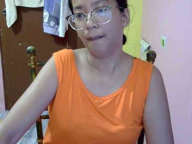 MystiqueMiss webcam