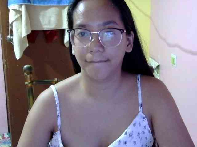 MystiqueMiss webcam