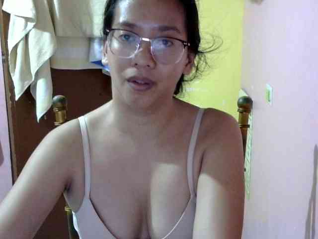 MystiqueMiss webcam