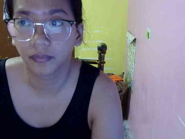 MystiqueMiss webcam