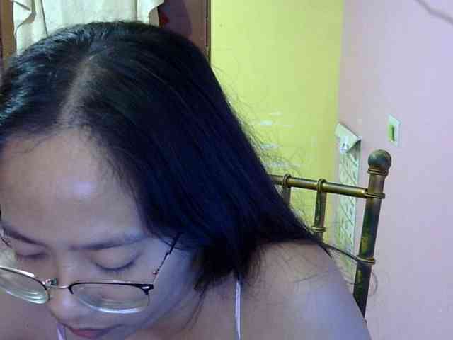 MystiqueMiss webcam