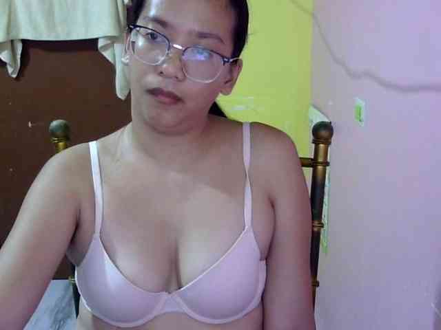 MystiqueMiss webcam