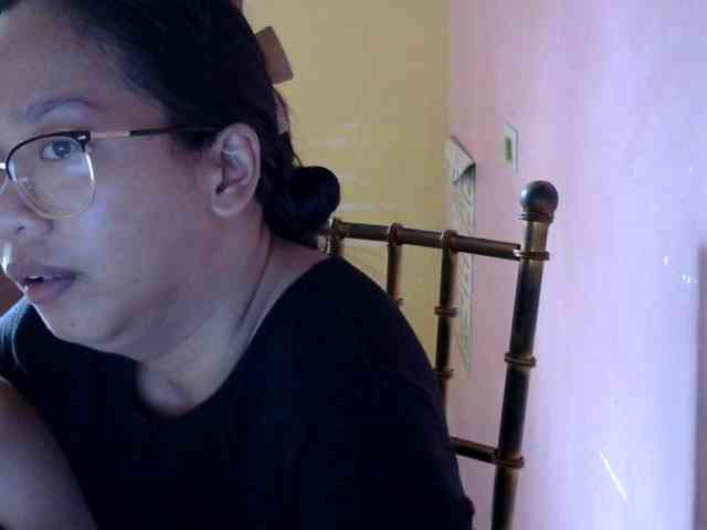 MystiqueMiss webcam