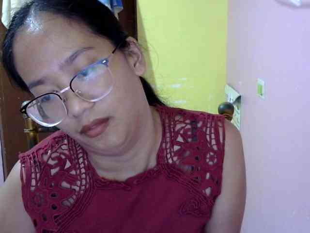 MystiqueMiss webcam