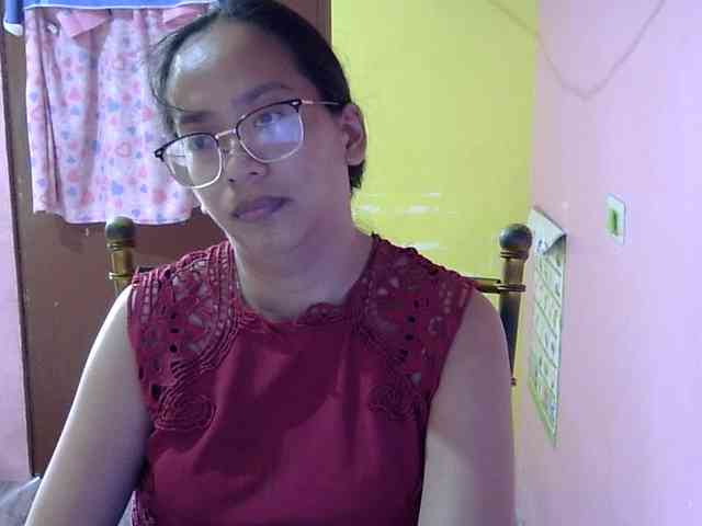 MystiqueMiss webcam