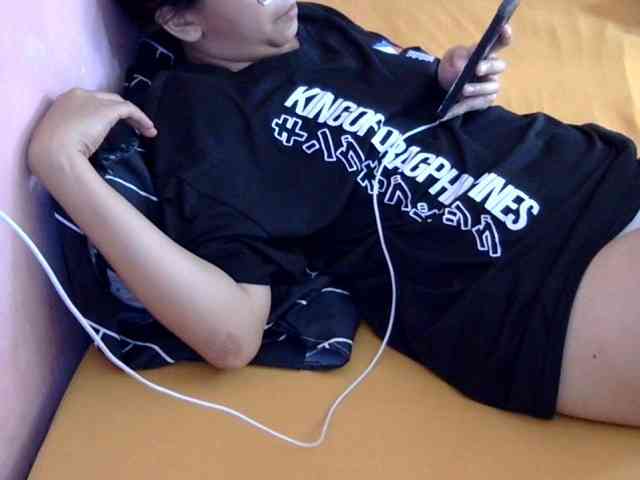 MystiqueMiss webcam