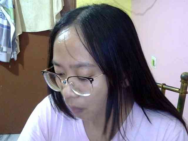 MystiqueMiss webcam