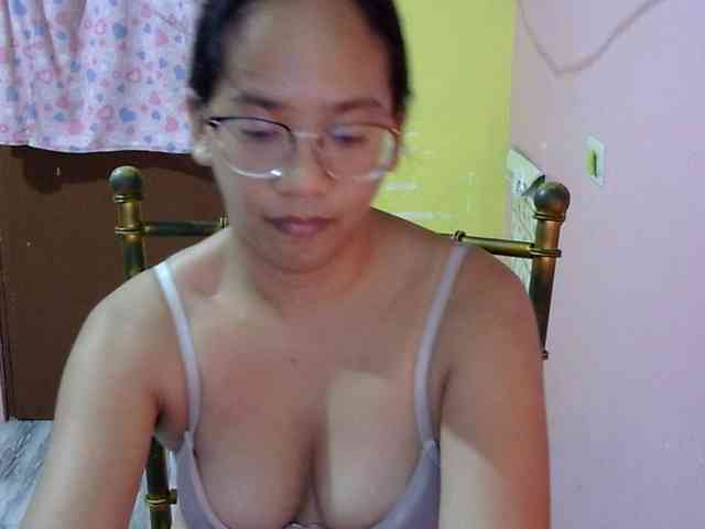 MystiqueMiss webcam
