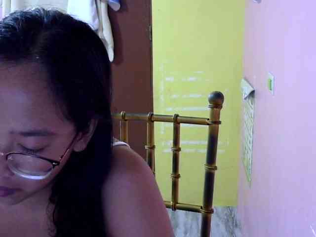 MystiqueMiss webcam
