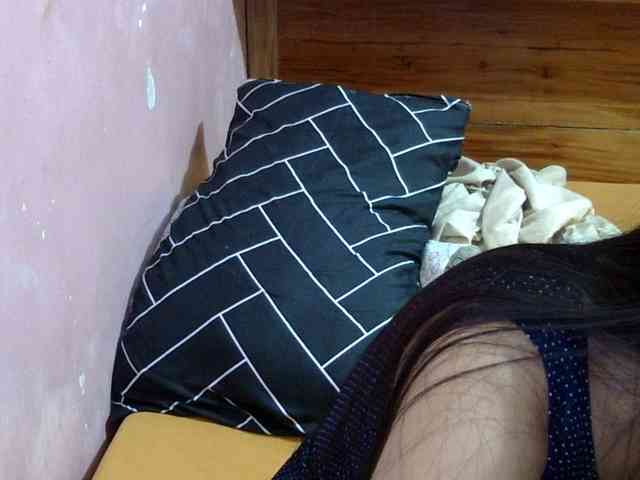MystiqueMiss webcam