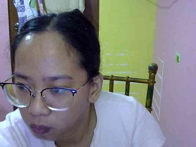 MystiqueMiss webcam