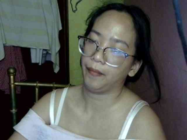 MystiqueMiss webcam