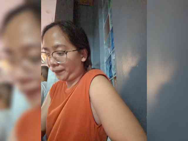 MystiqueMiss webcam