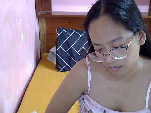 MystiqueMiss webcam