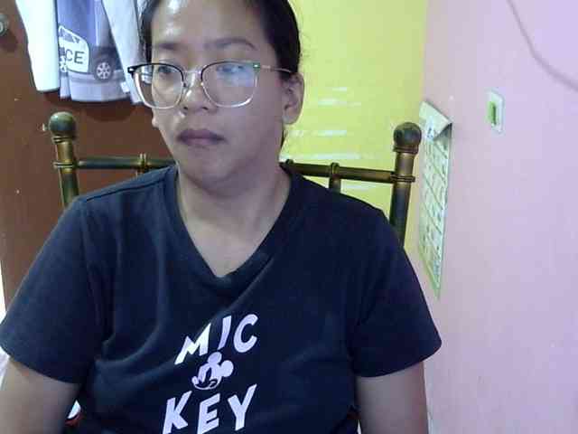 MystiqueMiss webcam