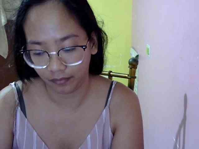 MystiqueMiss webcam
