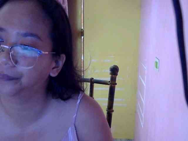 MystiqueMiss webcam