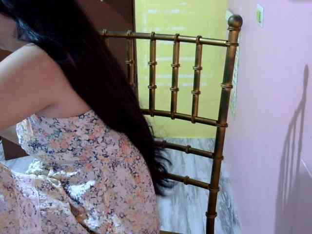 MystiqueMiss webcam