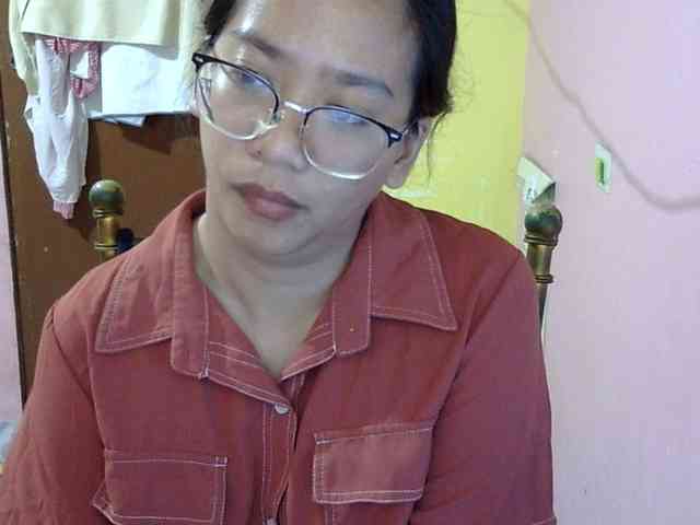 MystiqueMiss webcam