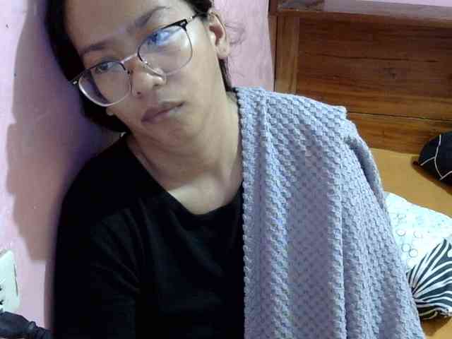 MystiqueMiss webcam