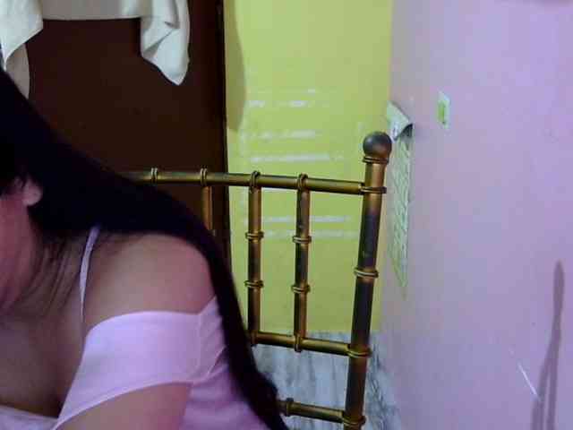 MystiqueMiss webcam