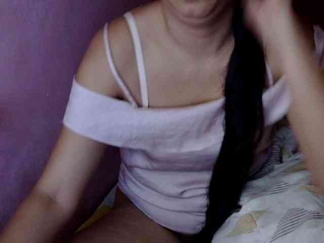 MystiqueMiss webcam