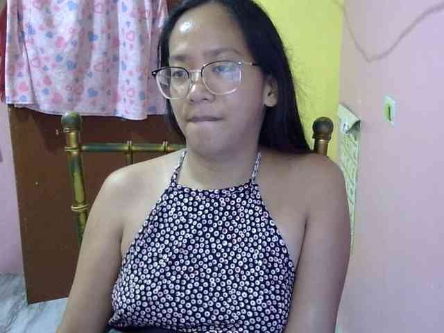 MystiqueMiss webcam