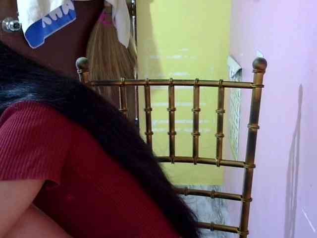 MystiqueMiss webcam