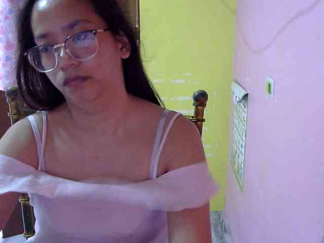 MystiqueMiss webcam