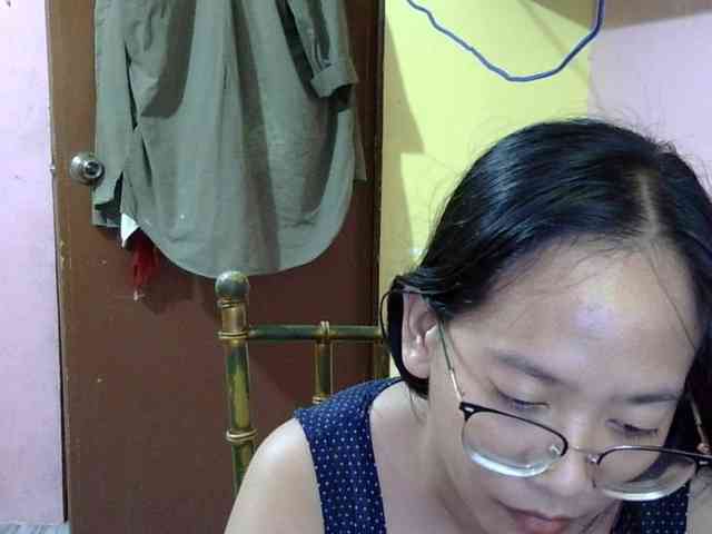MystiqueMiss webcam