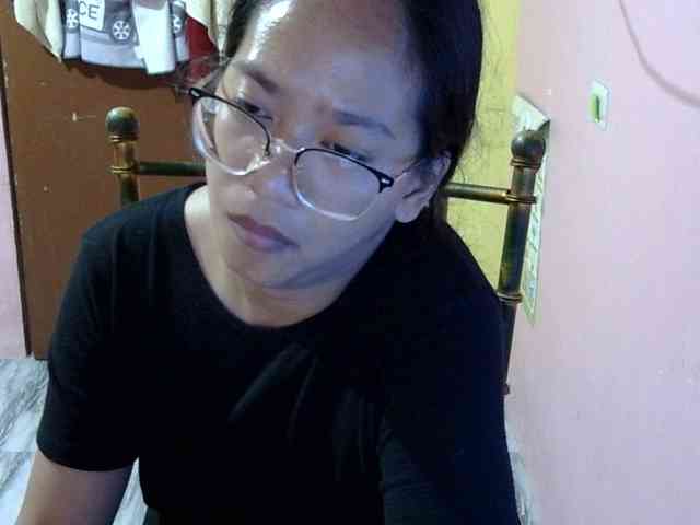 MystiqueMiss webcam