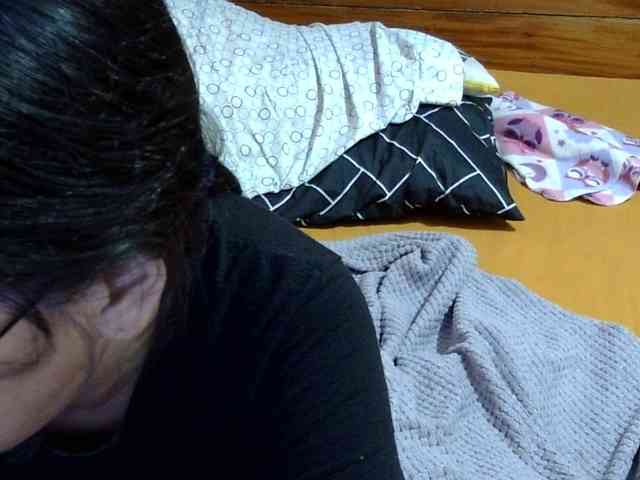 MystiqueMiss webcam