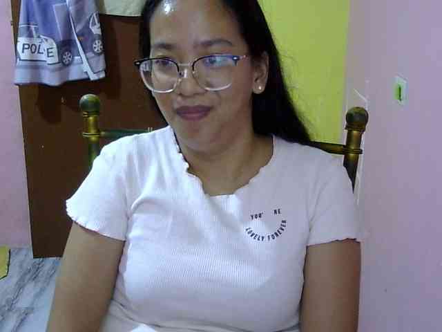 MystiqueMiss webcam