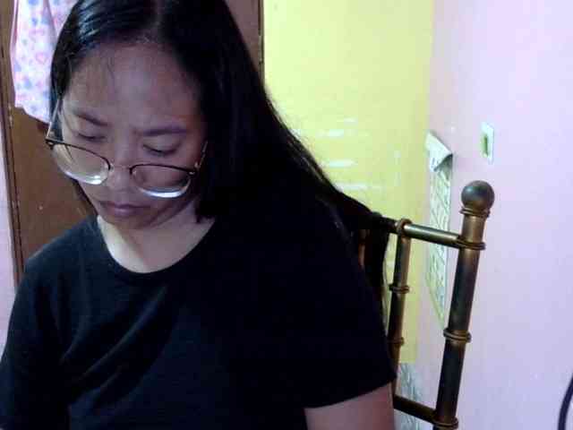 MystiqueMiss webcam