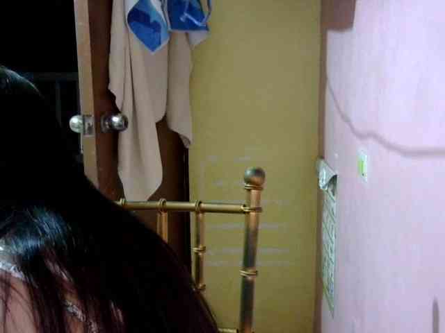 MystiqueMiss webcam