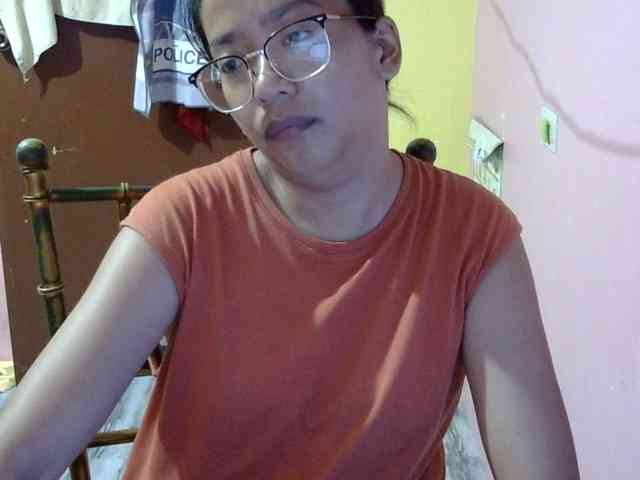 MystiqueMiss webcam