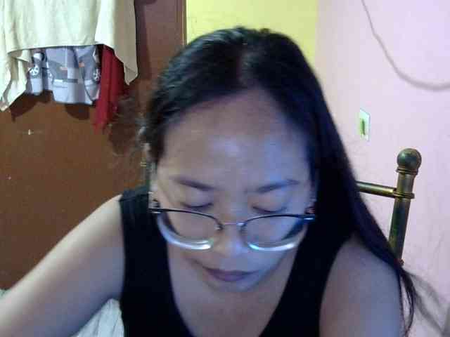 MystiqueMiss webcam