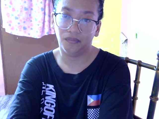 MystiqueMiss webcam