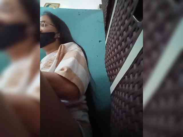 MystiqueMiss webcam