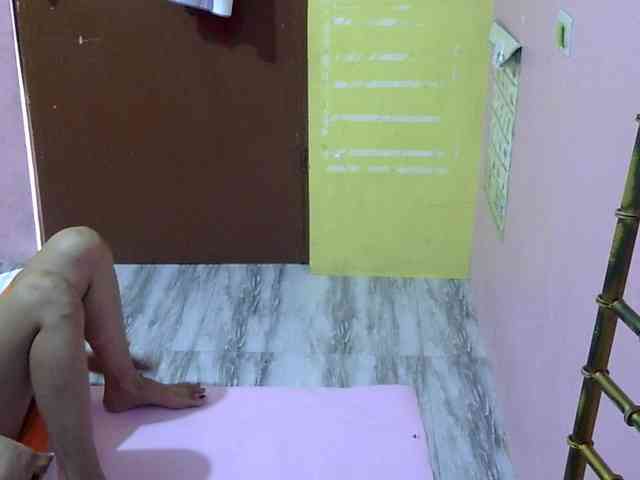 MystiqueMiss webcam