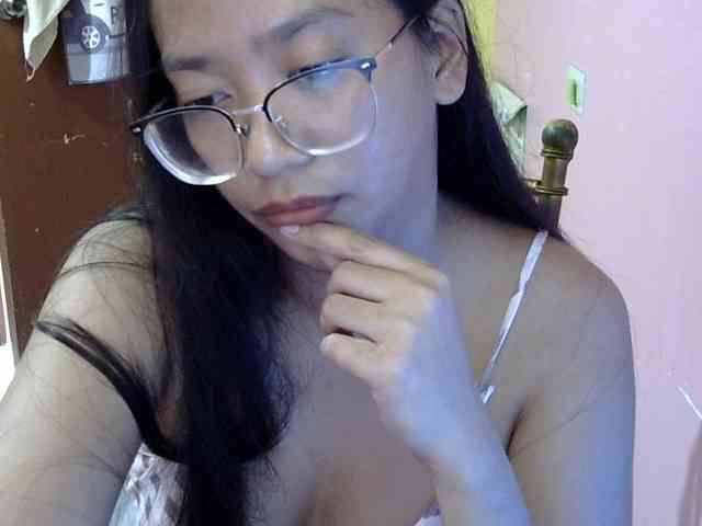 MystiqueMiss webcam