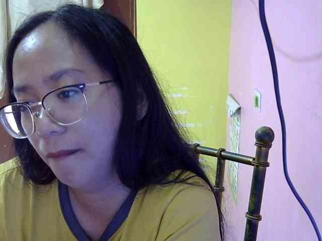 MystiqueMiss webcam