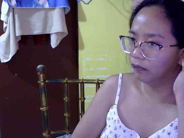 MystiqueMiss webcam