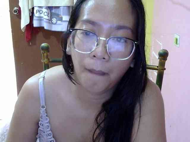 MystiqueMiss webcam