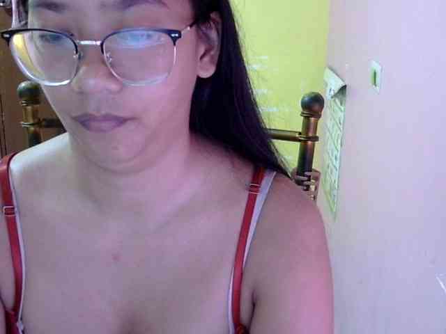 MystiqueMiss webcam