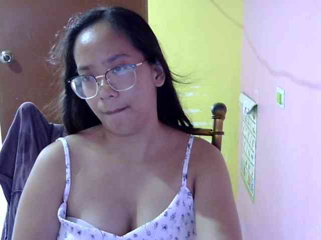 MystiqueMiss webcam