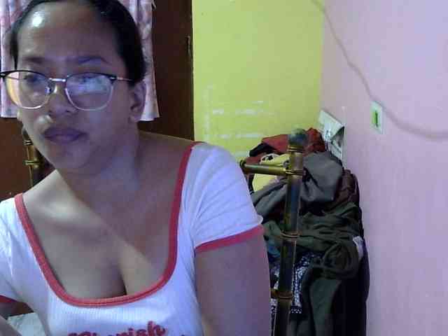 MystiqueMiss webcam